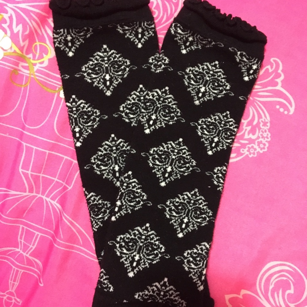 BL arm/leg cute warmers.